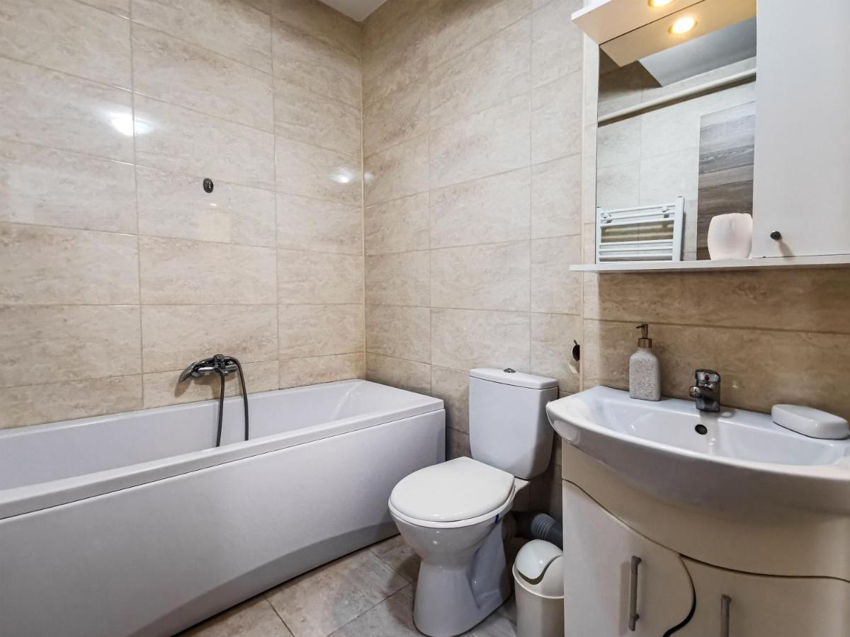 Aqua Vista Nuba - Vedere Top La Mare Si Lac - Apartament 2 Camere Summerland - Mamaia ママイア エクステリア 写真