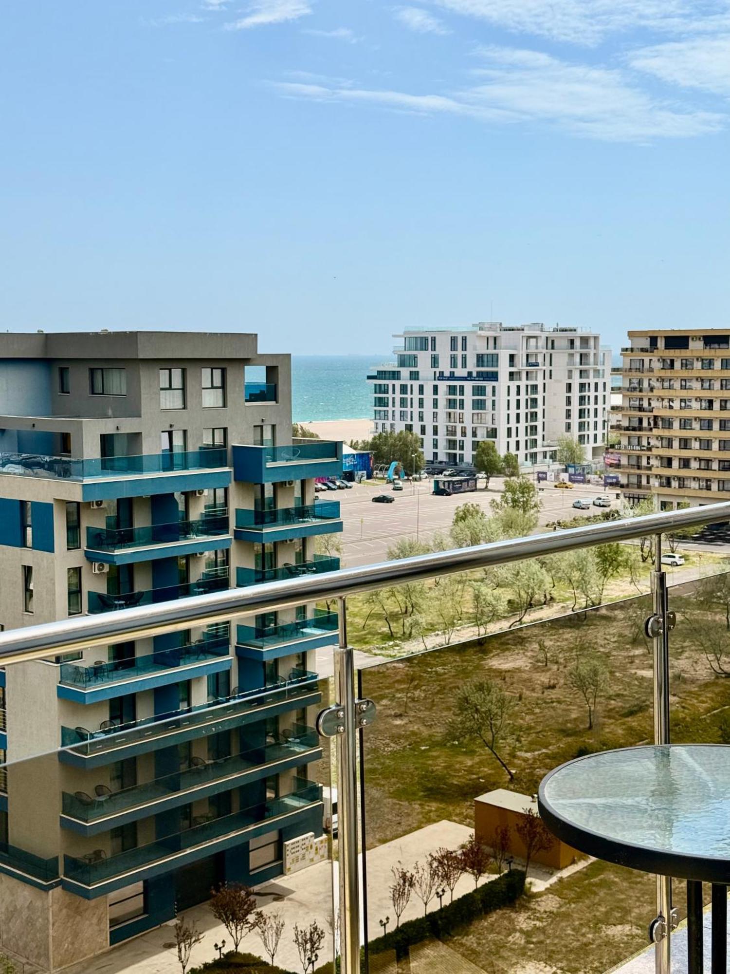 Aqua Vista Nuba - Vedere Top La Mare Si Lac - Apartament 2 Camere Summerland - Mamaia ママイア エクステリア 写真